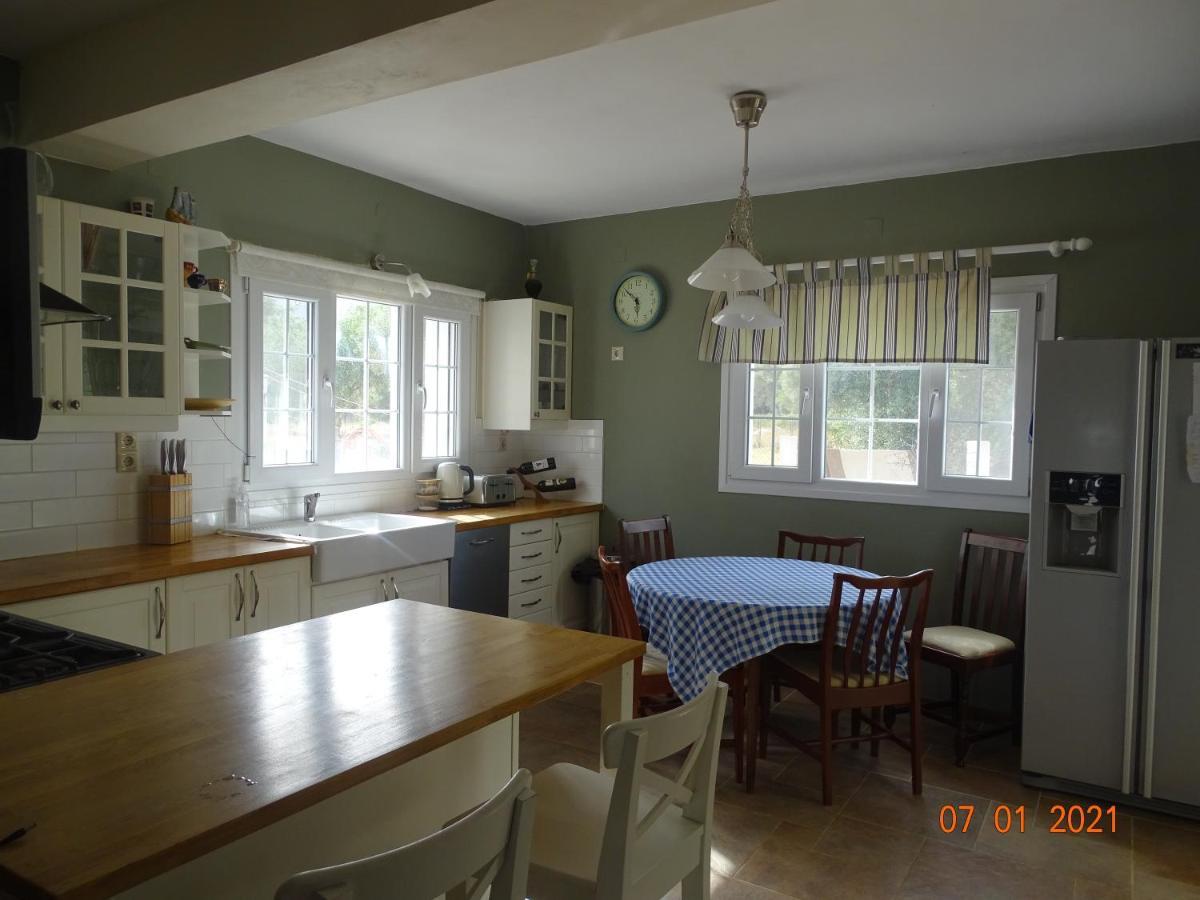 Villa Morris นีดรี ภายนอก รูปภาพ