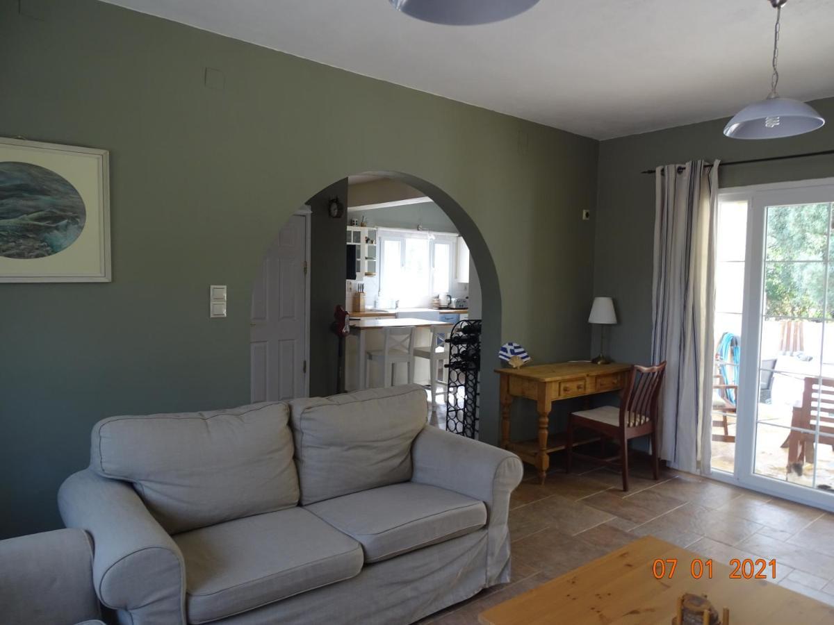 Villa Morris นีดรี ภายนอก รูปภาพ