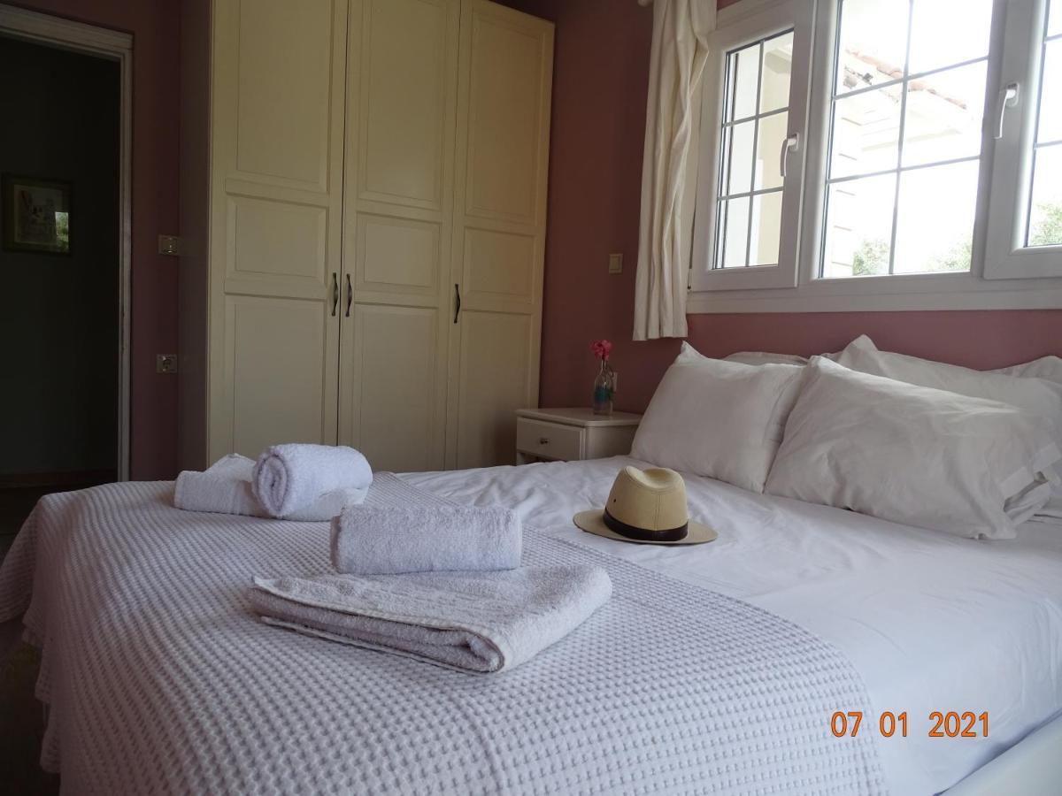 Villa Morris นีดรี ภายนอก รูปภาพ